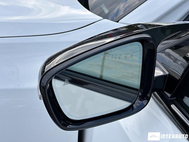 BMW 330 2019 — Миниатюра 22