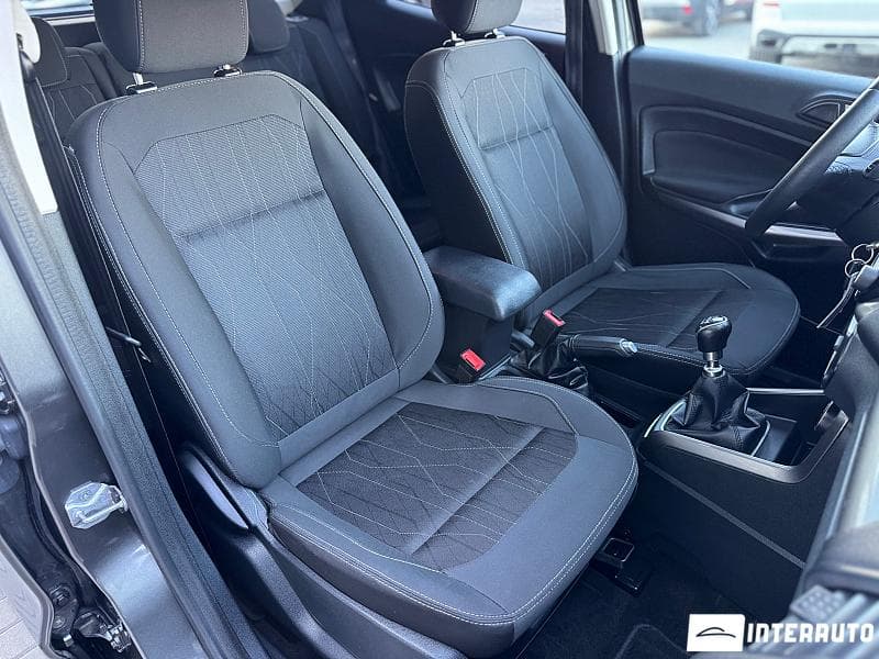 2018 Ford Escort — Miniatură 8