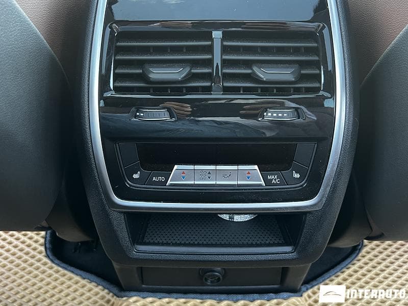 2021 BMW X5 4.5e — Miniatură 23