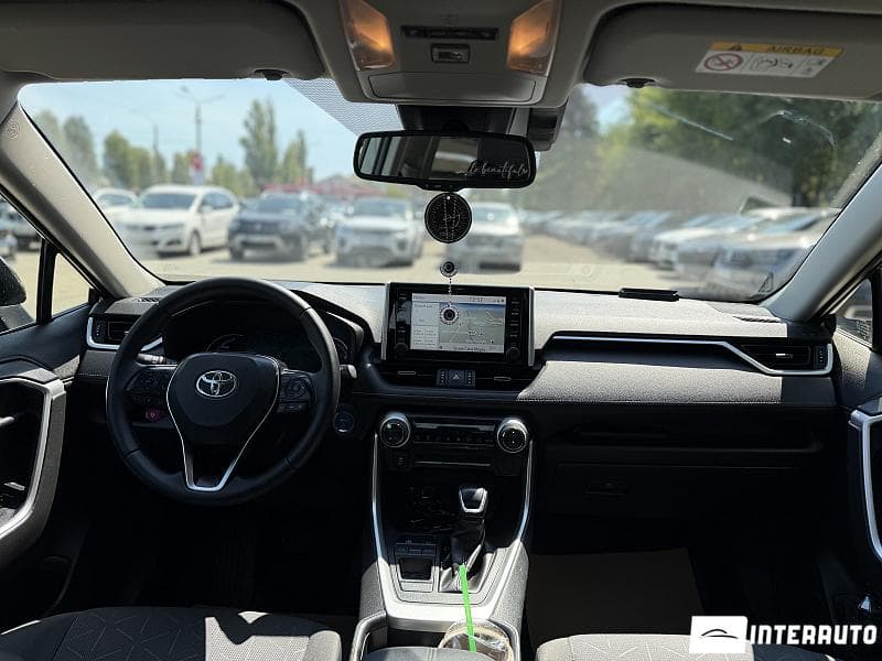 2020 Toyota Rav-4 — Miniatură 10