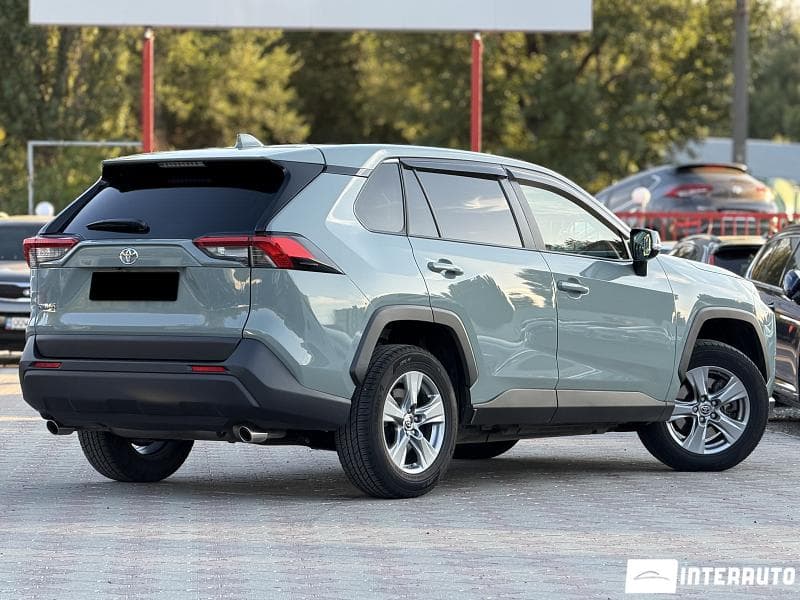 Toyota Rav-4 2023 — Миниатюра 2