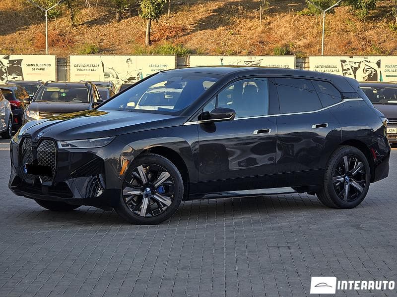 BMW iX xDrive50 2024 — Миниатюра 2