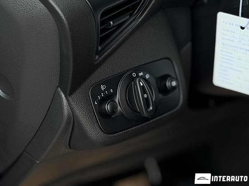 Ford C-MAX 2016 — Миниатюра 8