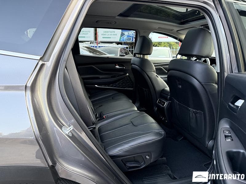 Hyundai Santa Fe 2023 — Миниатюра 15