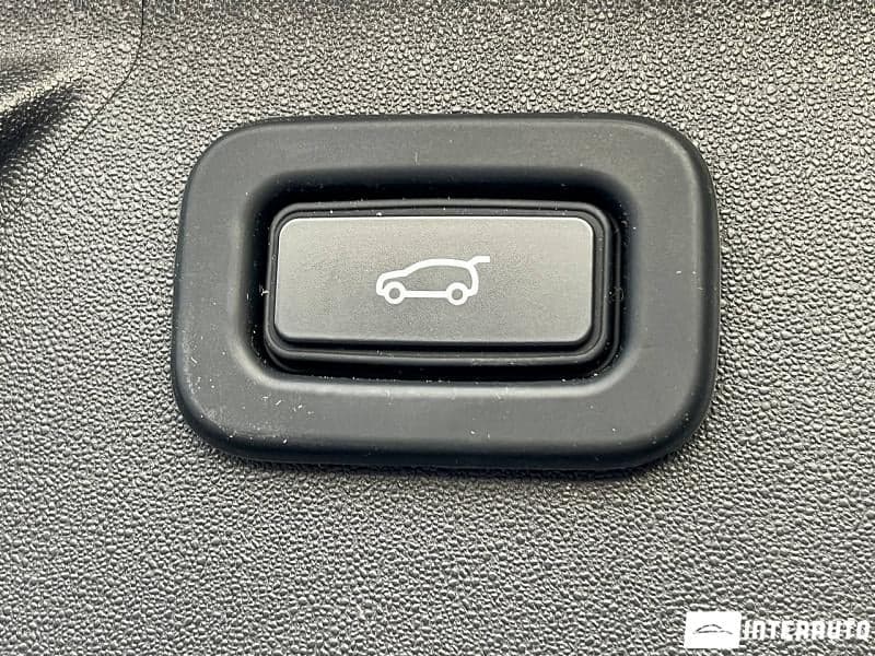 Land Rover Discovery Sport 2022 — Миниатюра 23