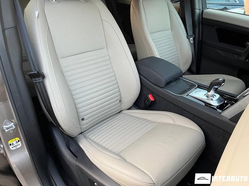Land Rover Discovery Sport 2022 — Миниатюра 7