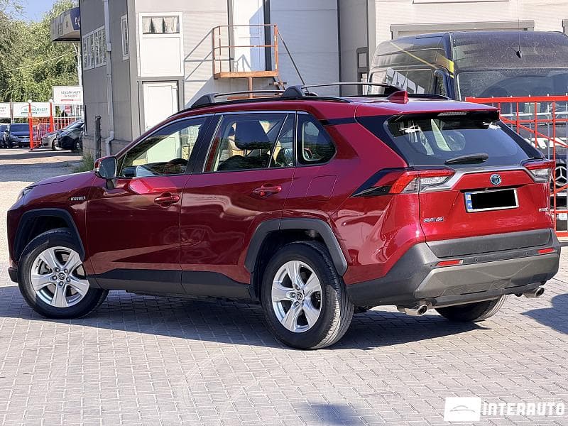 Toyota Rav-4 2018 — Миниатюра 2
