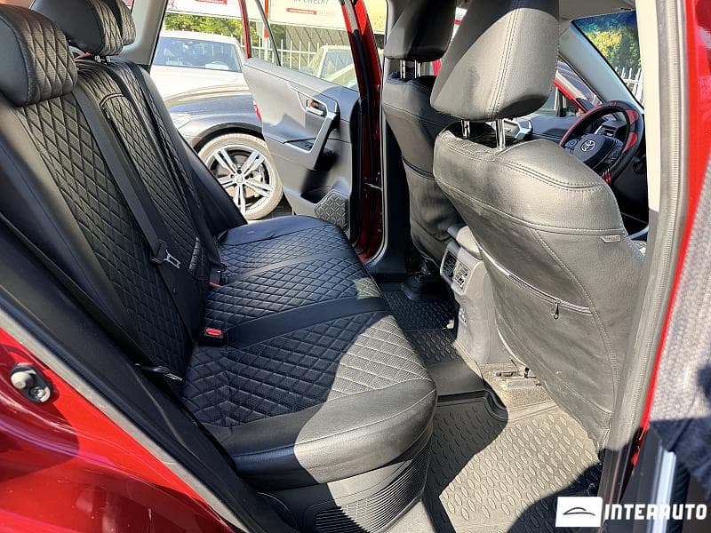 Toyota Rav-4 2018 — Миниатюра 15