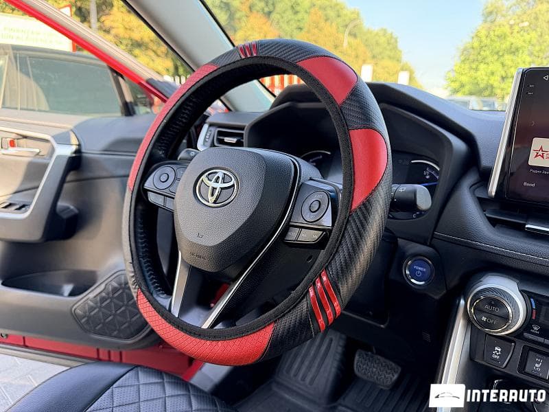 Toyota Rav-4 2018 — Миниатюра 7
