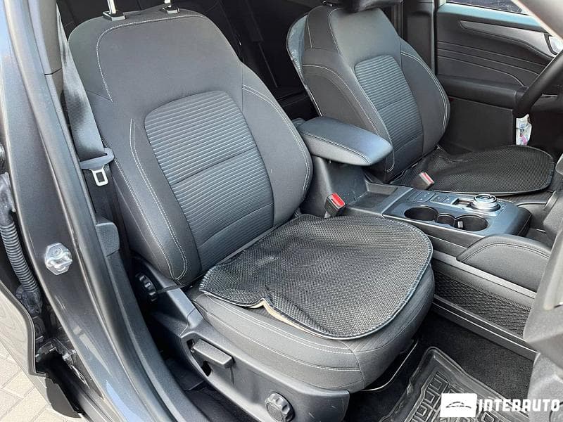 Ford Kuga 2022 — Миниатюра 7