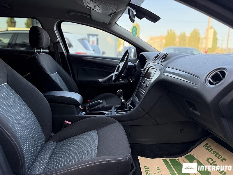 Ford Mondeo 2013 — Миниатюра 15