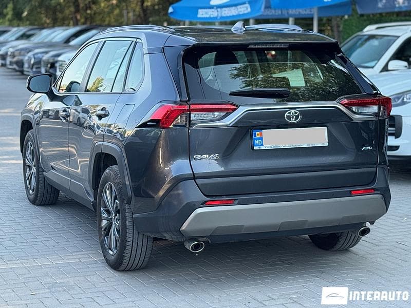 Toyota Rav-4 2022 — Миниатюра 4