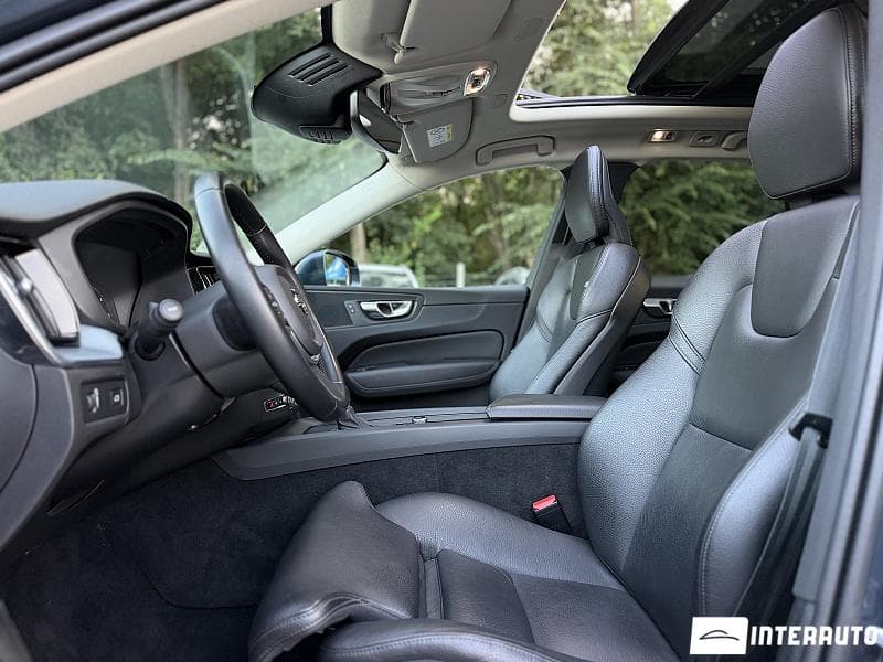 Volvo XC 60 2019 — Миниатюра 12