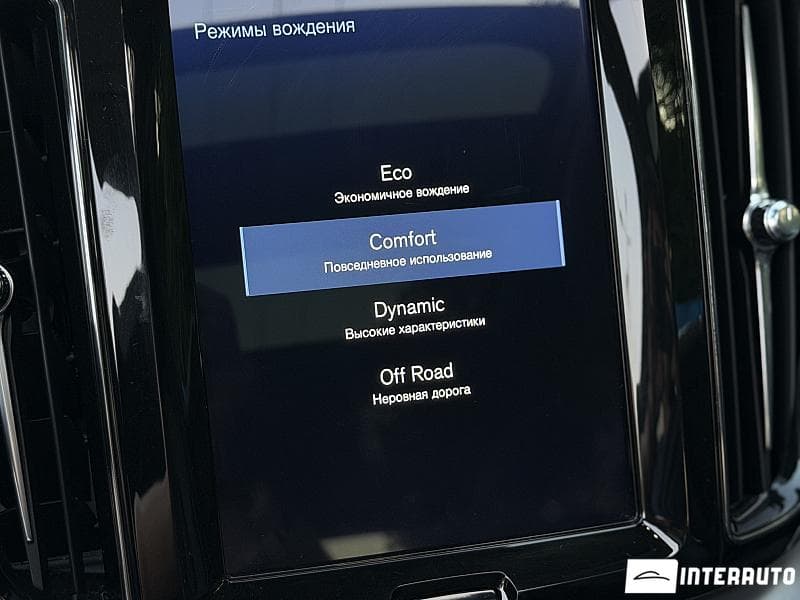 Volvo XC 60 2019 — Миниатюра 15