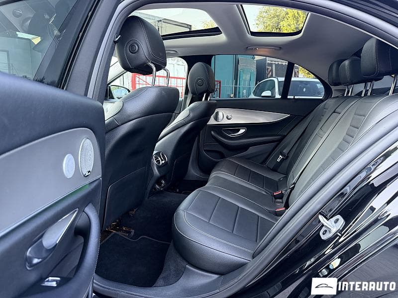 Mercedes E 220 2018 — Миниатюра 6