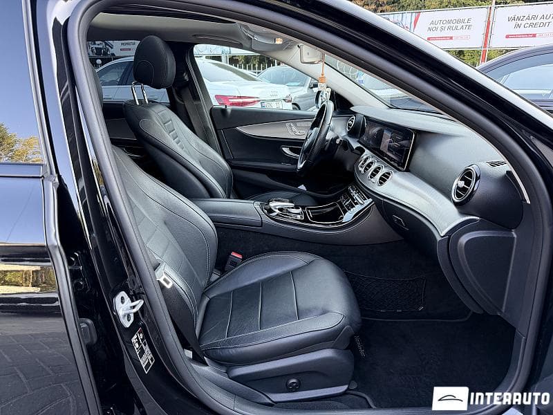 Mercedes E 220 2018 — Миниатюра 13