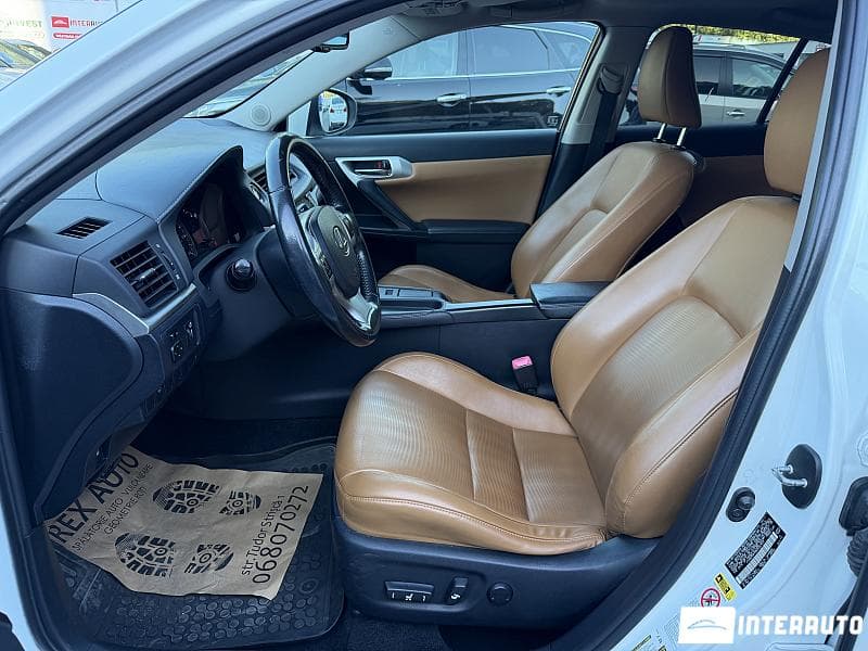 Lexus CT 200h 2011 — Миниатюра 5