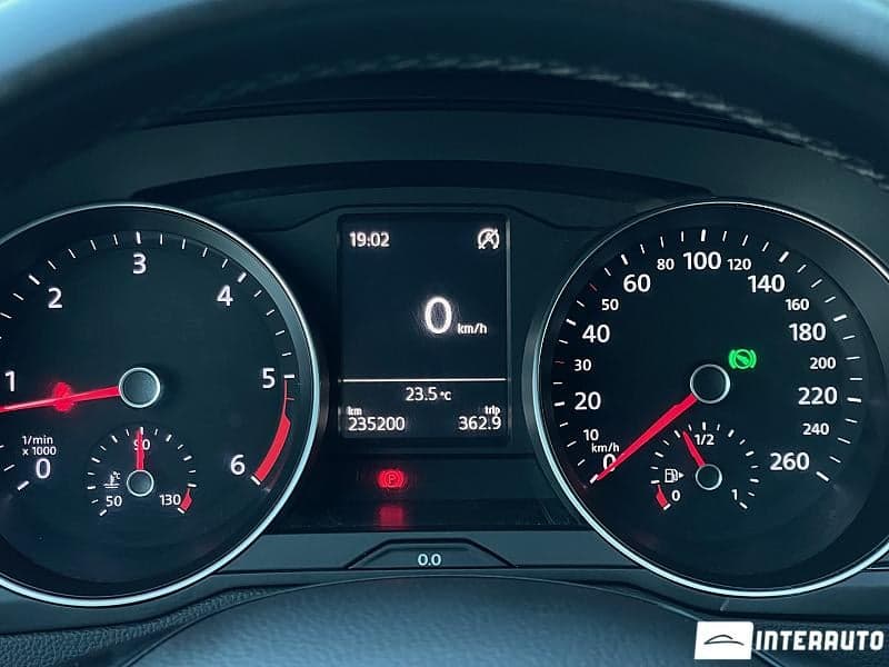 Volkswagen Passat 2016 — Миниатюра 8