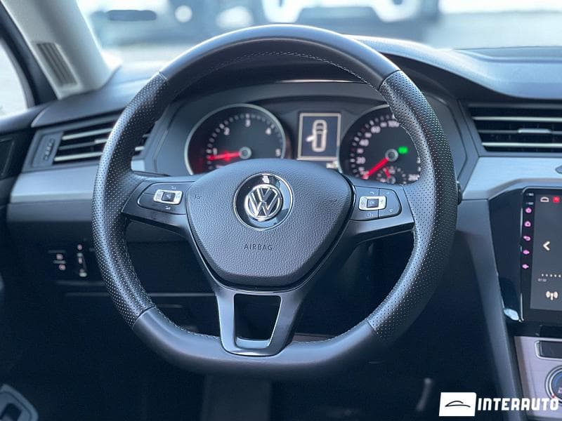 Volkswagen Passat 2016 — Миниатюра 9
