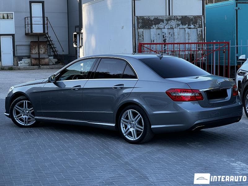 Mercedes E 220 2012 — Миниатюра 2
