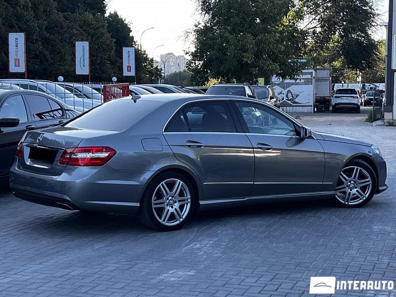Mercedes E 220 2012 — Миниатюра 4