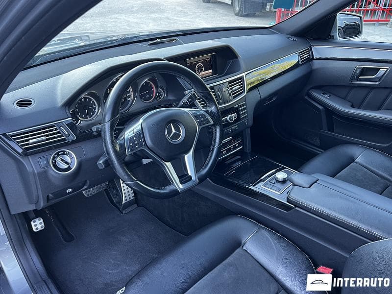 Mercedes E 220 2012 — Миниатюра 5
