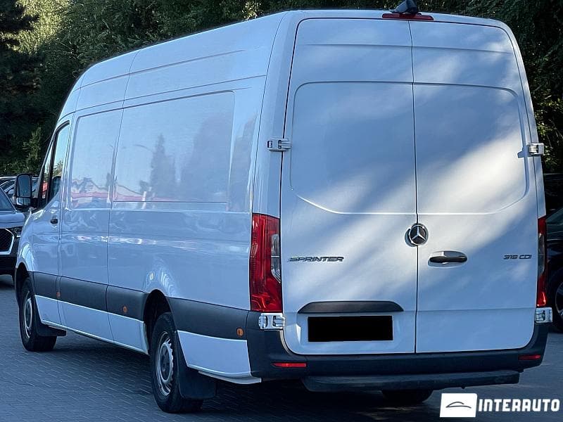 Mercedes Sprinter 2021 — Миниатюра 4