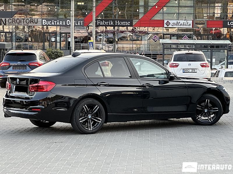 BMW 318 2018 — Миниатюра 3