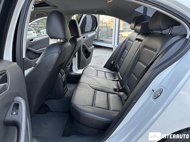 Volkswagen Jetta 2017 — Миниатюра 15