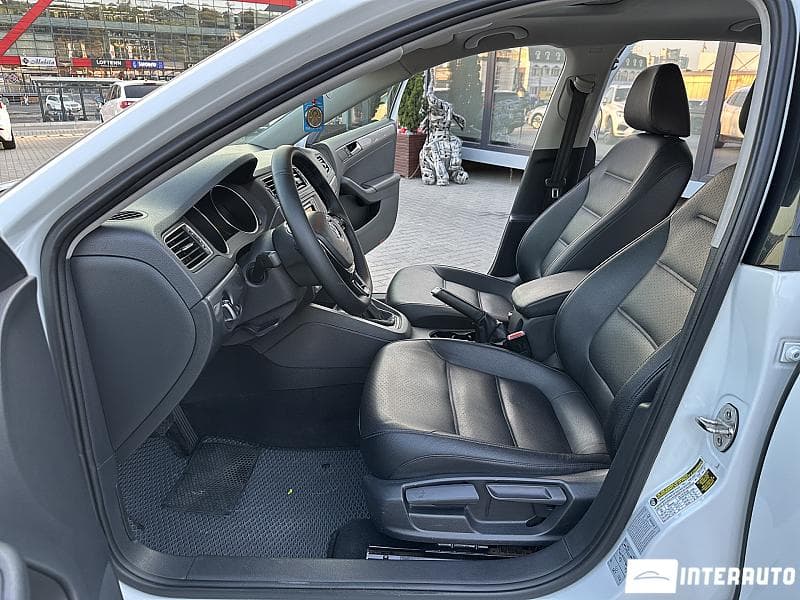 Volkswagen Jetta 2017 — Миниатюра 5