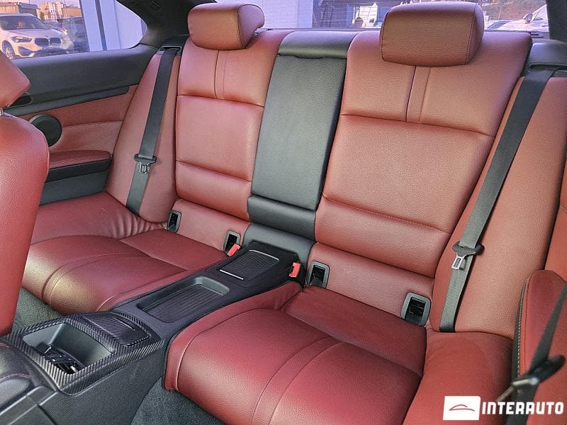 BMW 320 2009 — Миниатюра 13