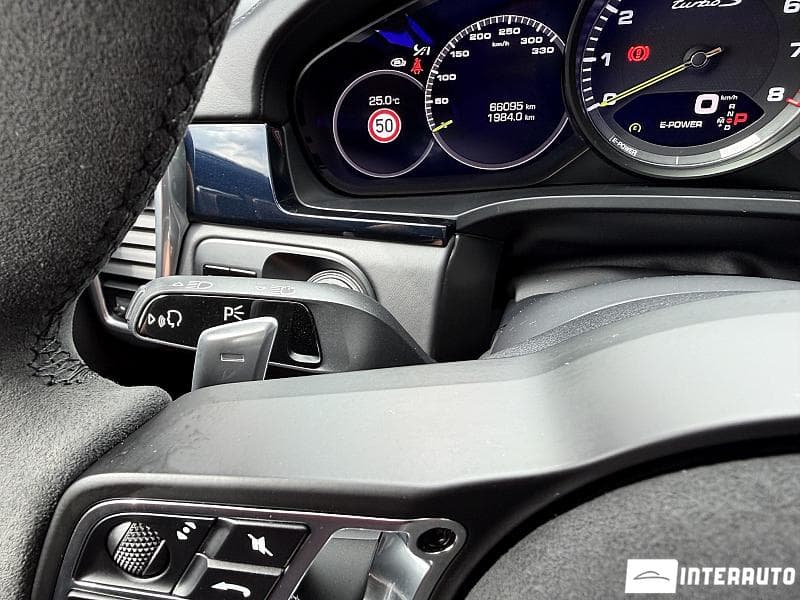 Porsche Cayenne Turbo S-E Hybrid Coupe 2020 — Миниатюра 12