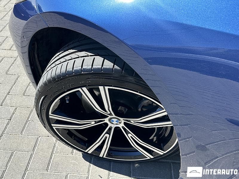 BMW 330 2024 — Миниатюра 19