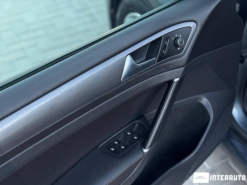 Volkswagen Golf 2021 — Миниатюра 17
