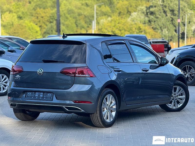 Volkswagen Golf 2021 — Миниатюра 3