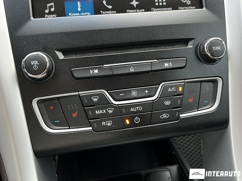 Ford Mondeo 2016 — Миниатюра 13