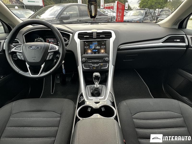 Ford Mondeo 2016 — Миниатюра 10