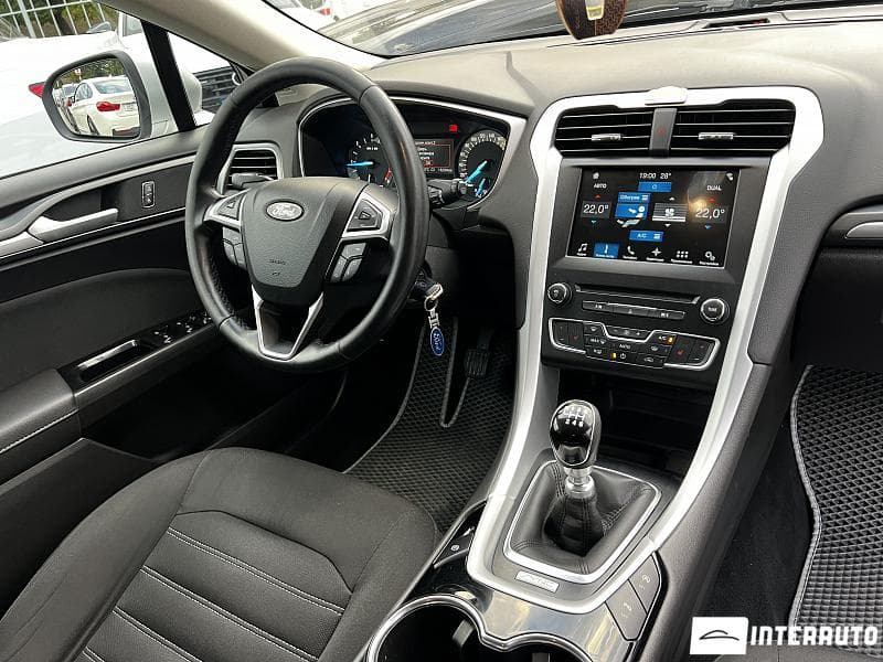 Ford Mondeo 2016 — Миниатюра 6