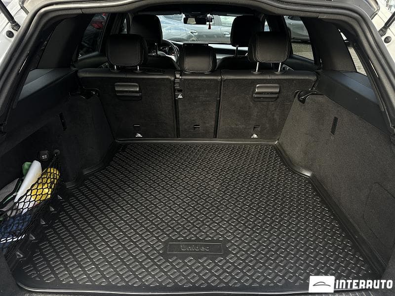Mercedes C 220 2018 — Миниатюра 22