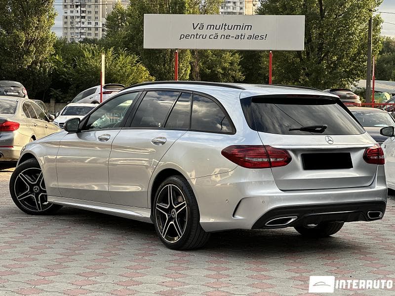 Mercedes C 220 2018 — Миниатюра 3