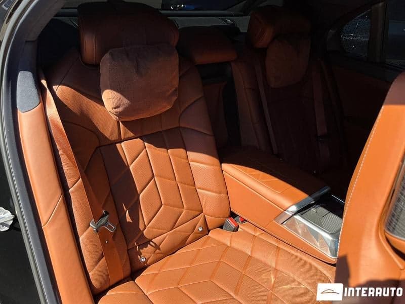 BMW 750e XDrive 2023 — Миниатюра 23