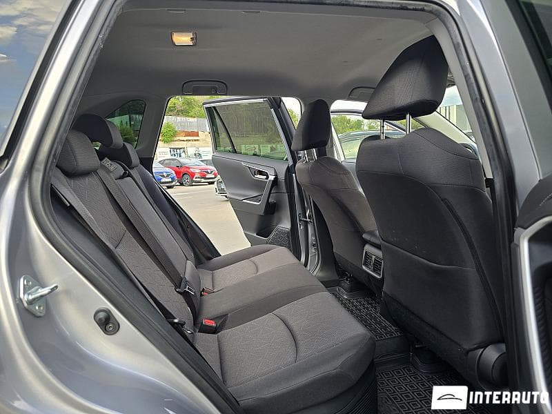 Toyota Rav-4 2021 — Миниатюра 12