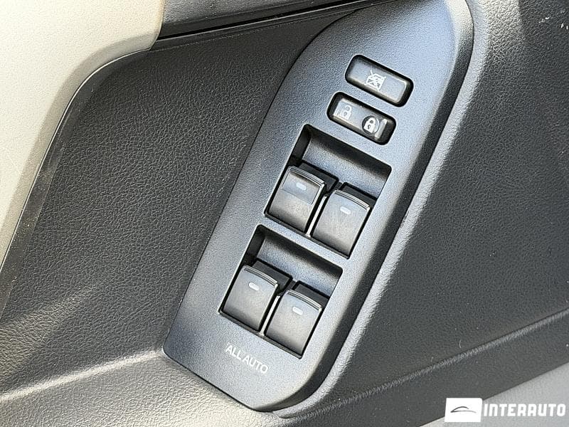 Toyota Land Cruiser Prado 2013 — Миниатюра 6
