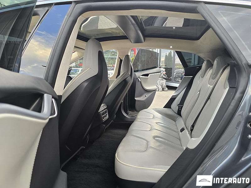 Tesla Model S 2012 — Миниатюра 13