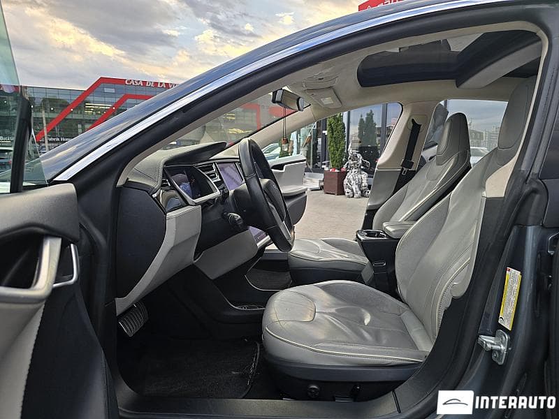 Tesla Model S 2012 — Миниатюра 5
