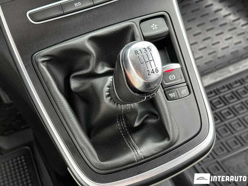 Renault Grand Scenic 2017 — Миниатюра 12