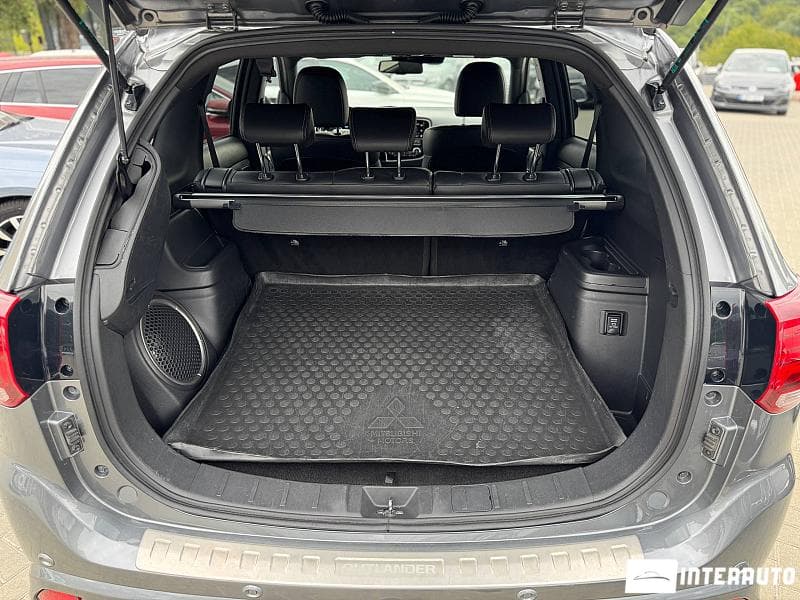 Mitsubishi Outlander 2018 — Миниатюра 24