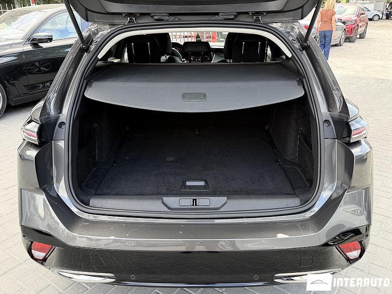 Peugeot 308 2022 — Миниатюра 14