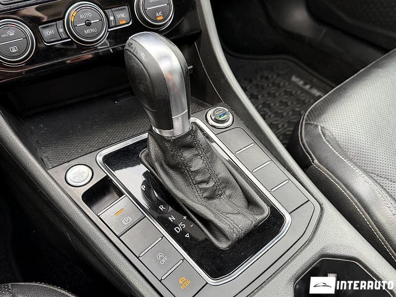 Volkswagen Jetta 2018 — Миниатюра 17