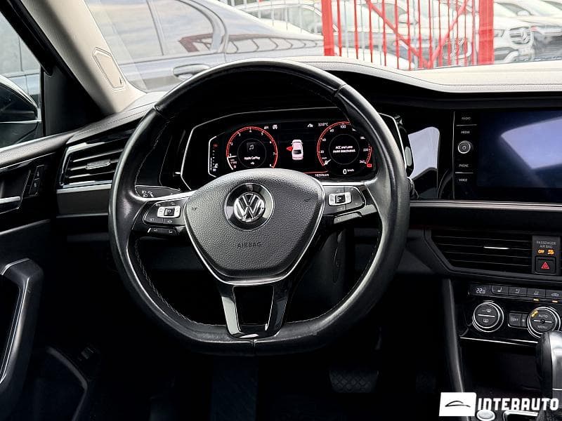 Volkswagen Jetta 2018 — Миниатюра 13